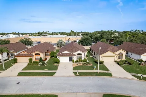13825 Leroux Drive Hudson FL 34669