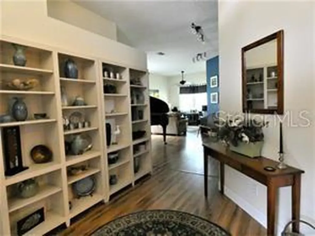 4062 Westbourne Circle Sarasota FL 34238