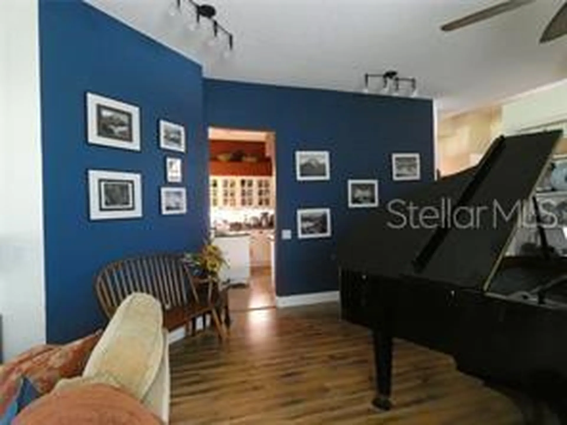 4062 Westbourne Circle Sarasota FL 34238