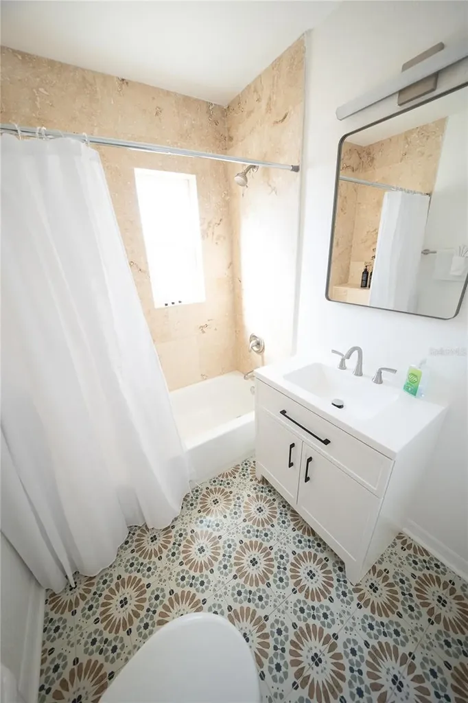 130 177th Terrace W Redington Shores FL 33708