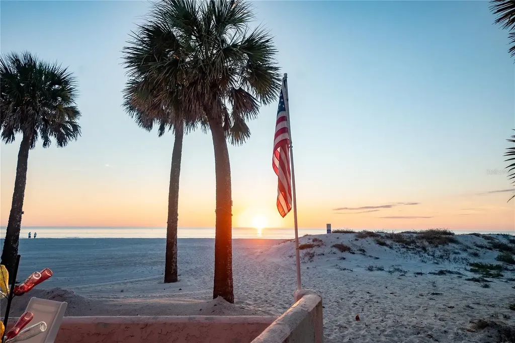 130 177th Terrace W Redington Shores FL 33708