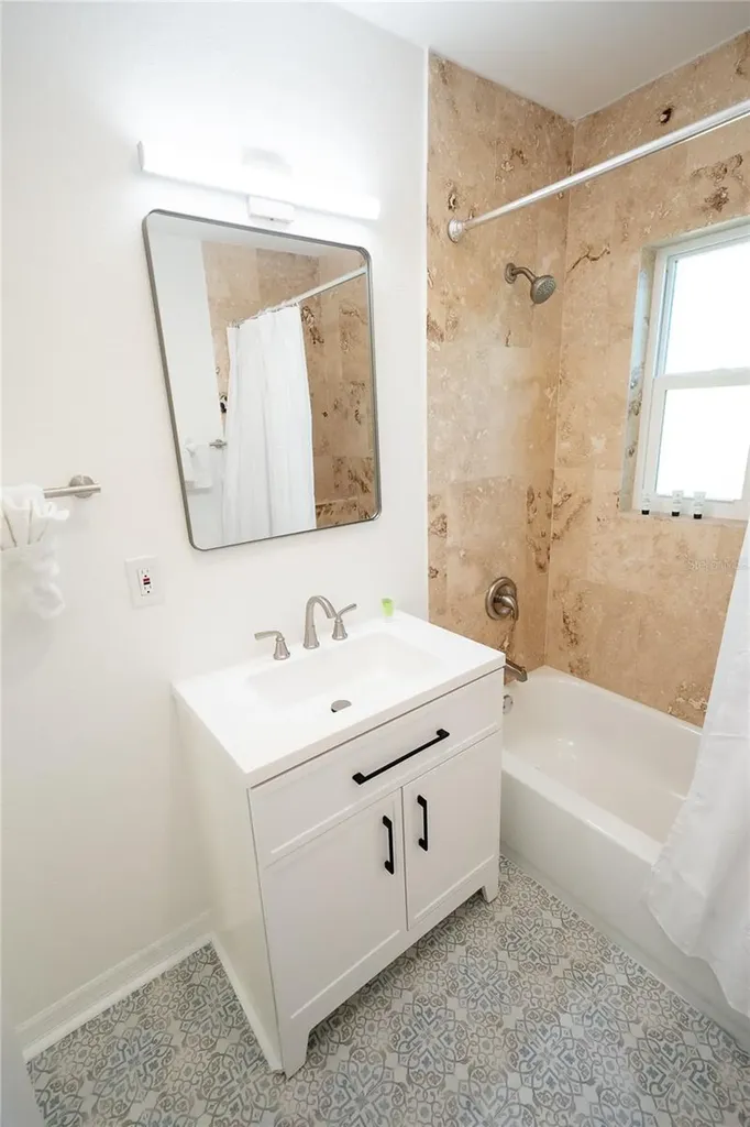 130 177th Terrace W Redington Shores FL 33708