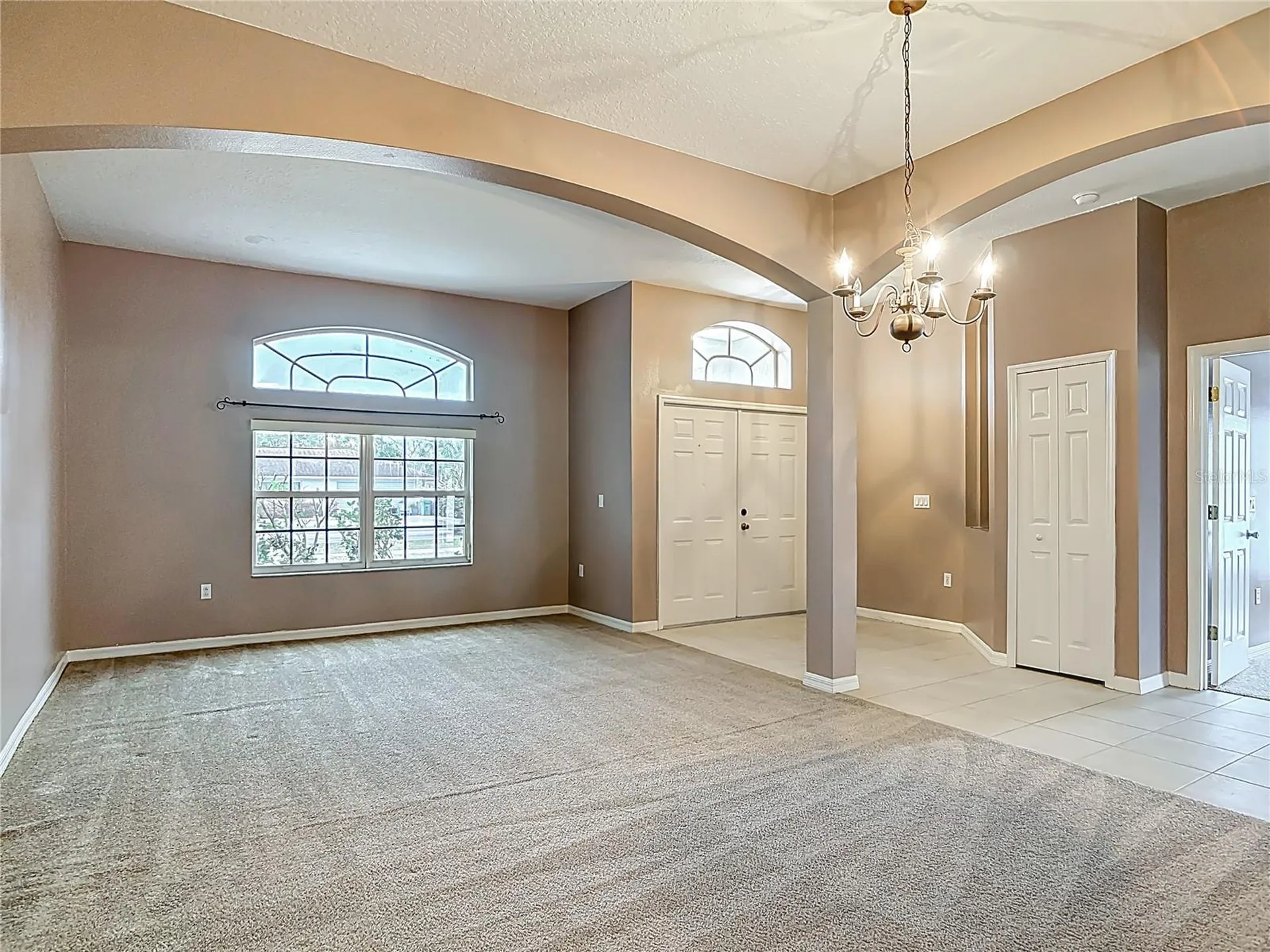 1296 Saxon Boulevard Deltona FL 32725