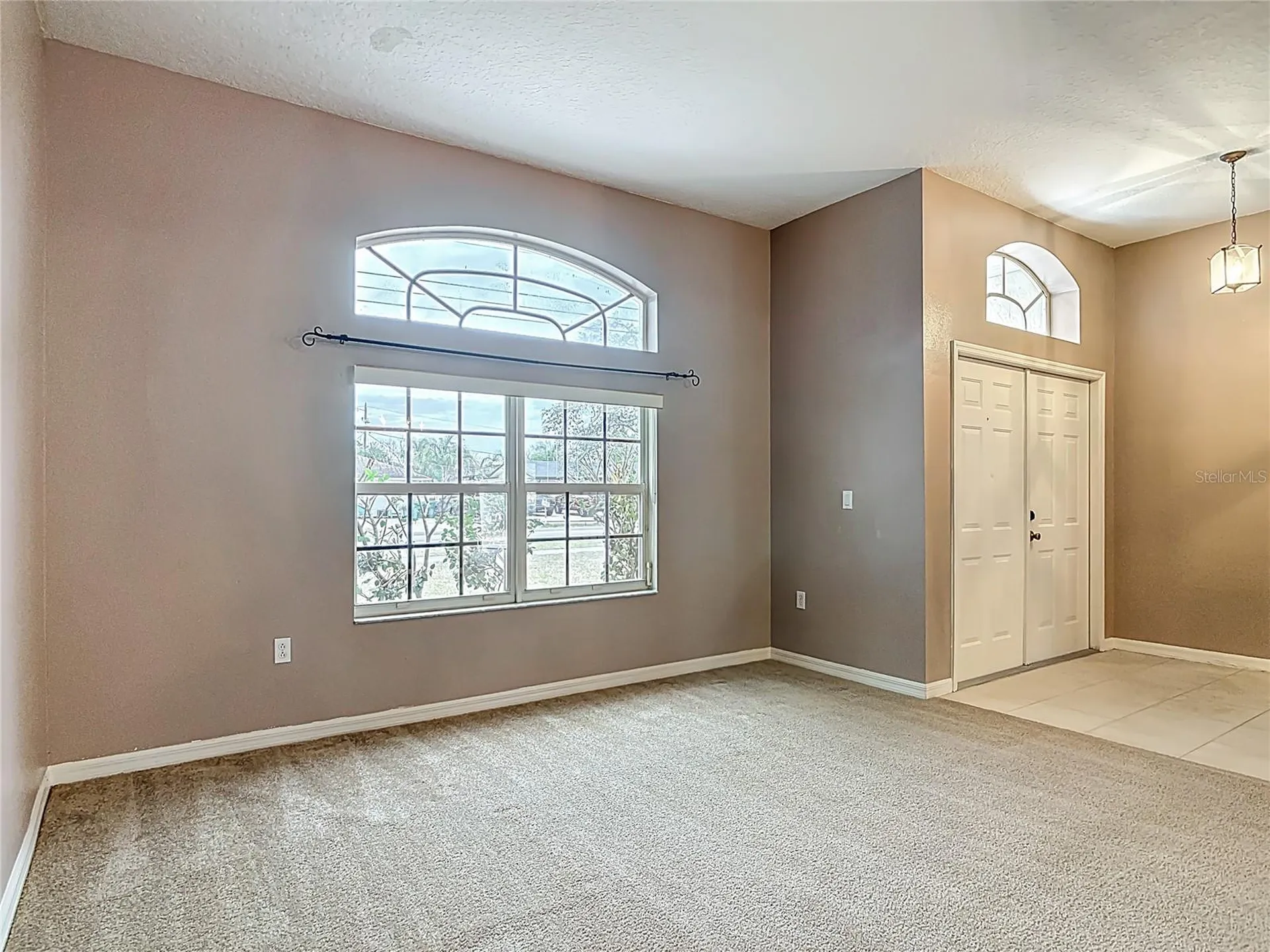 1296 Saxon Boulevard Deltona FL 32725