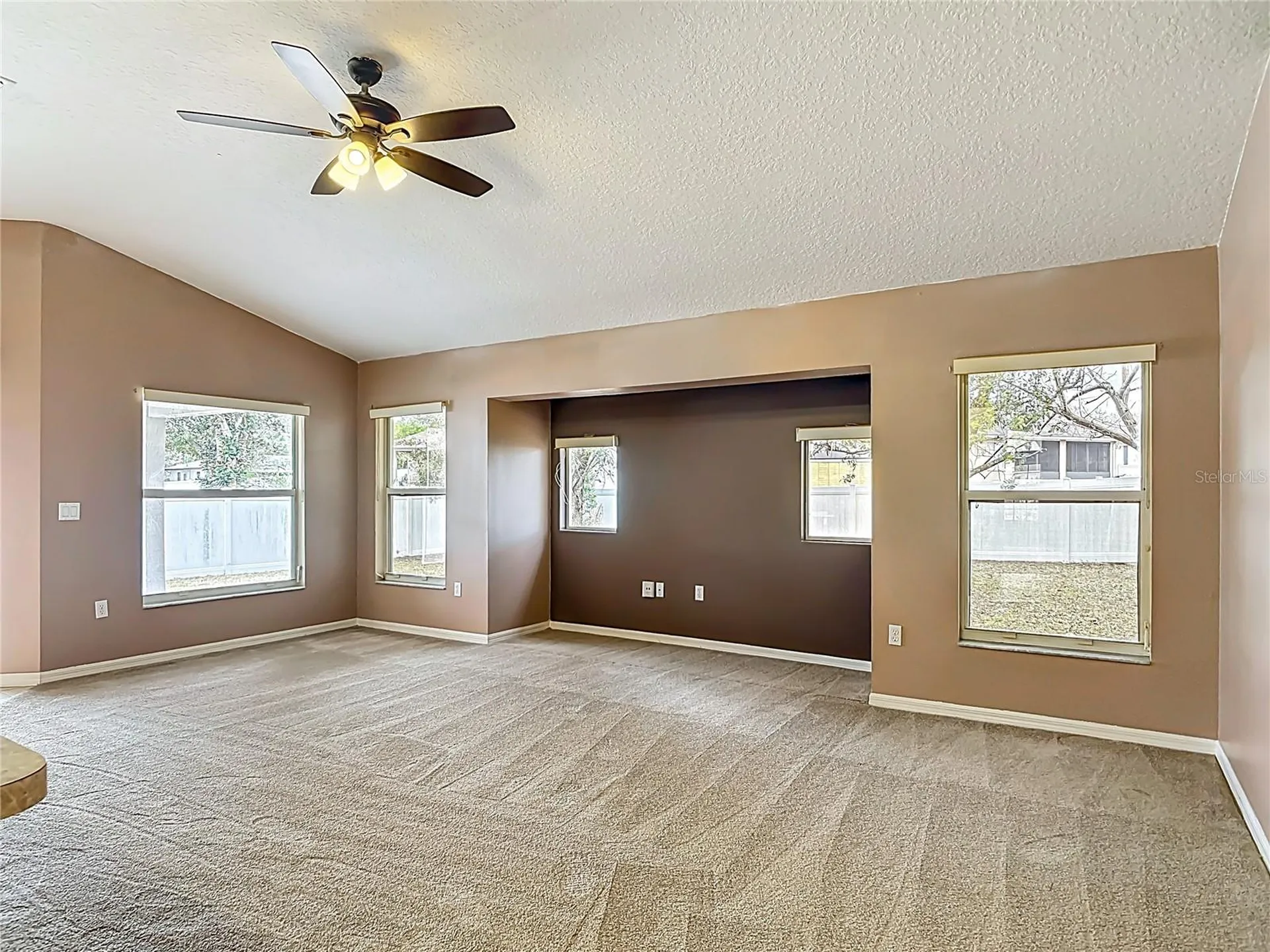 1296 Saxon Boulevard Deltona FL 32725