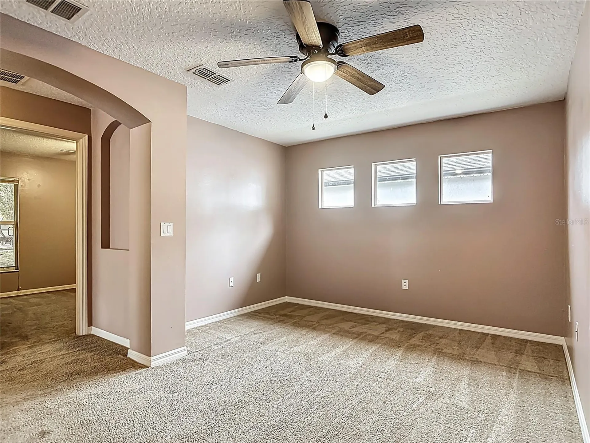 1296 Saxon Boulevard Deltona FL 32725