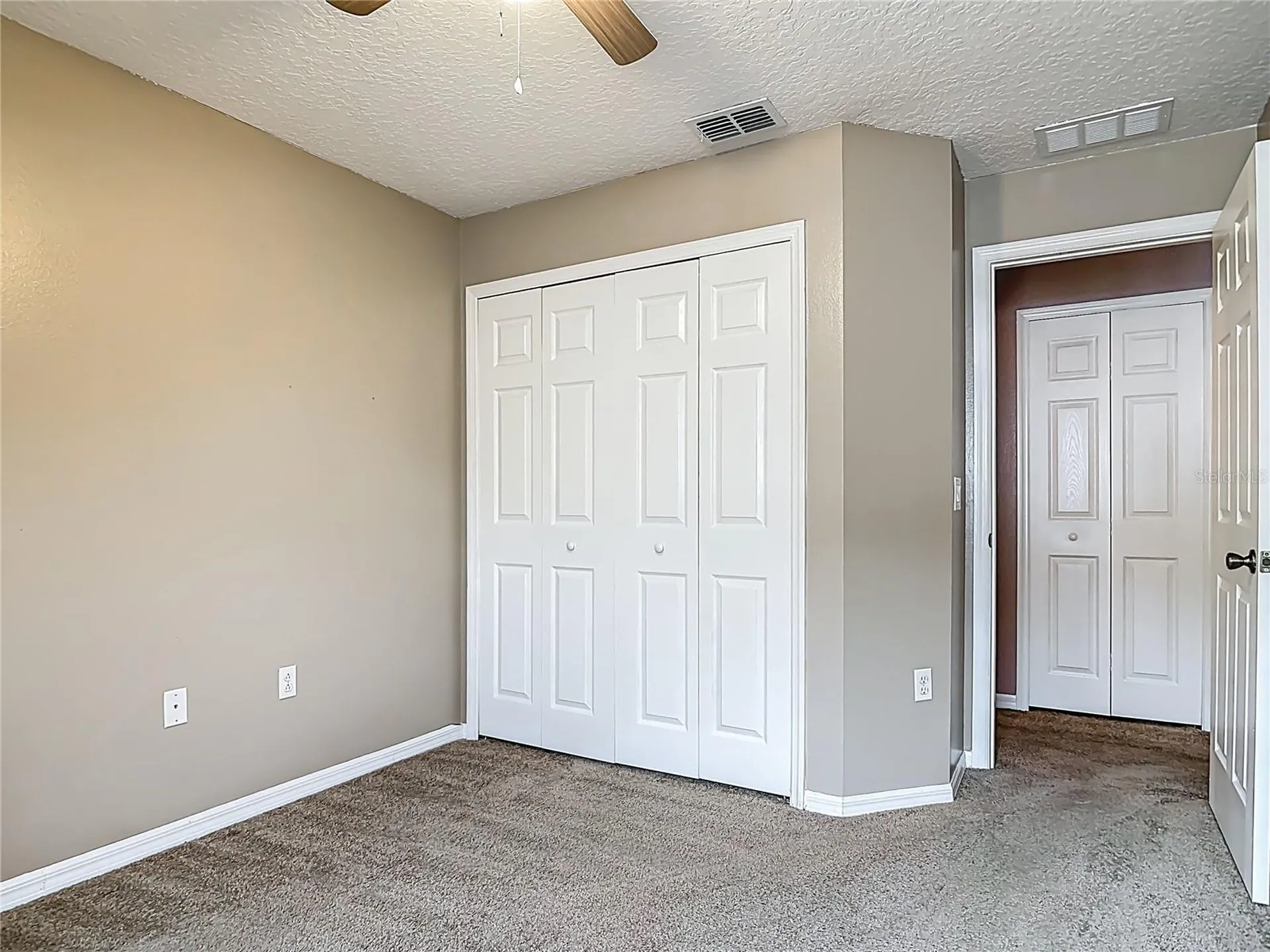1296 Saxon Boulevard Deltona FL 32725