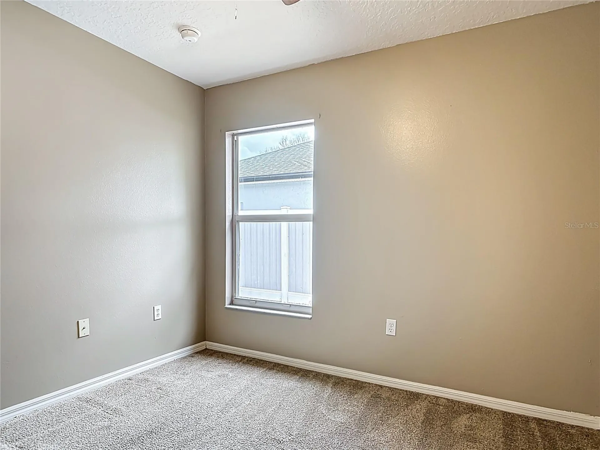 1296 Saxon Boulevard Deltona FL 32725