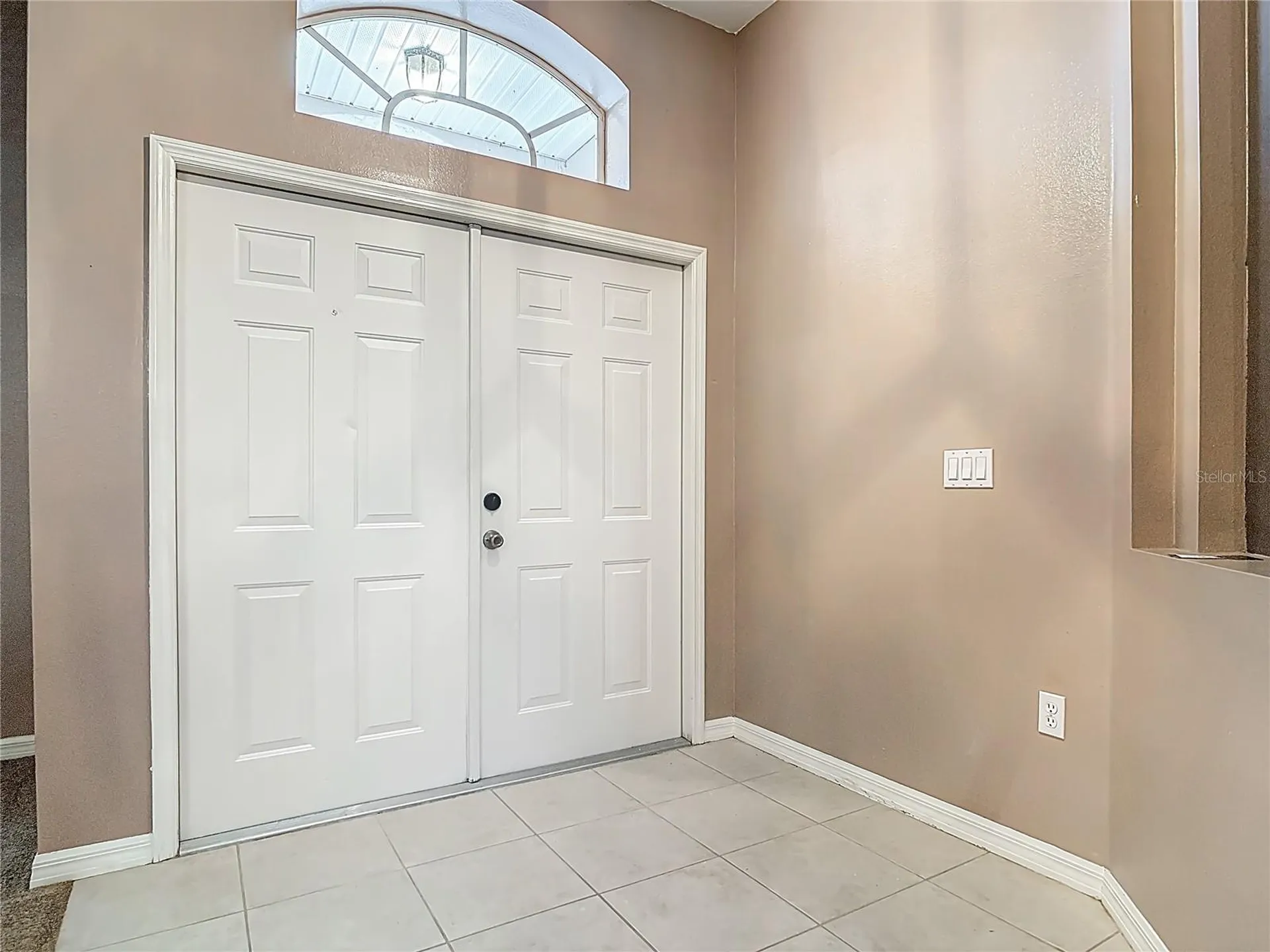 1296 Saxon Boulevard Deltona FL 32725