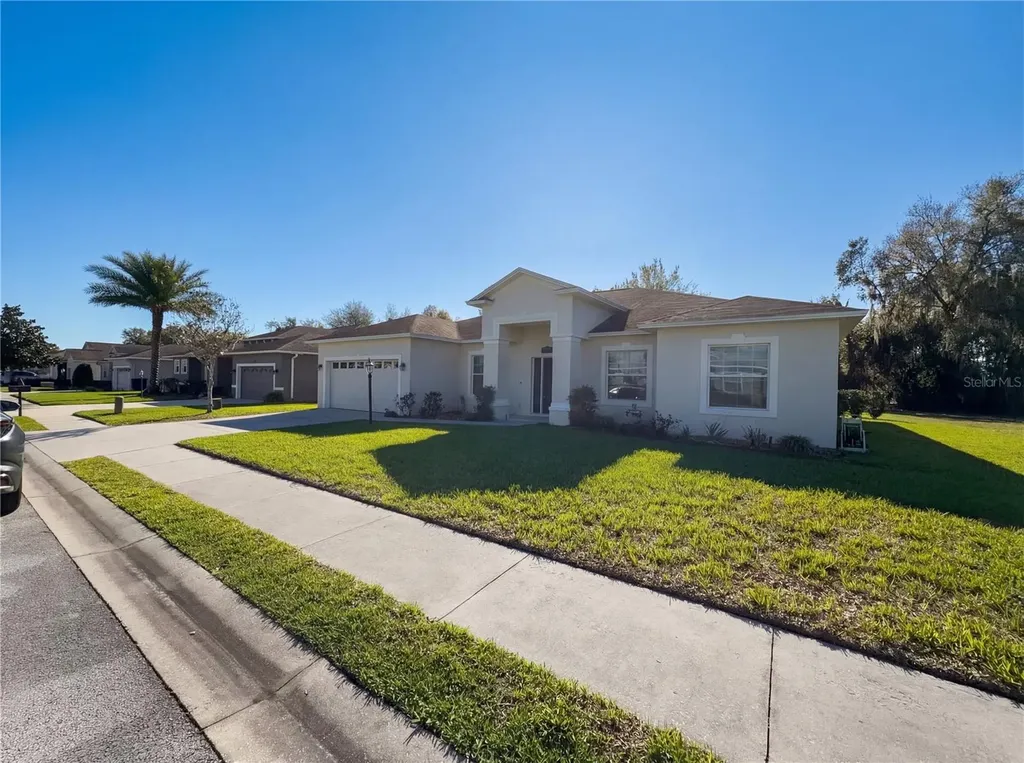 6326 Hickory Leaf Place Lakeland FL 33813
