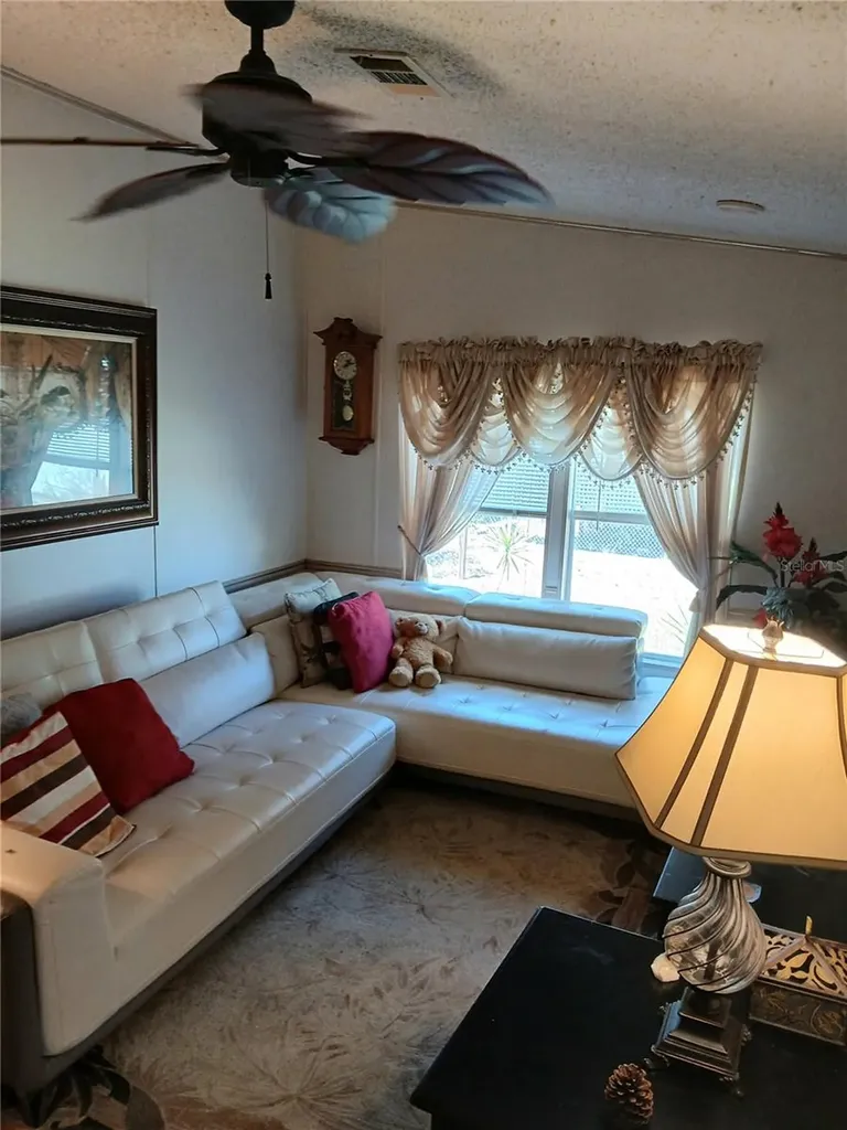 50989 Highway 27 Davenport FL 33897