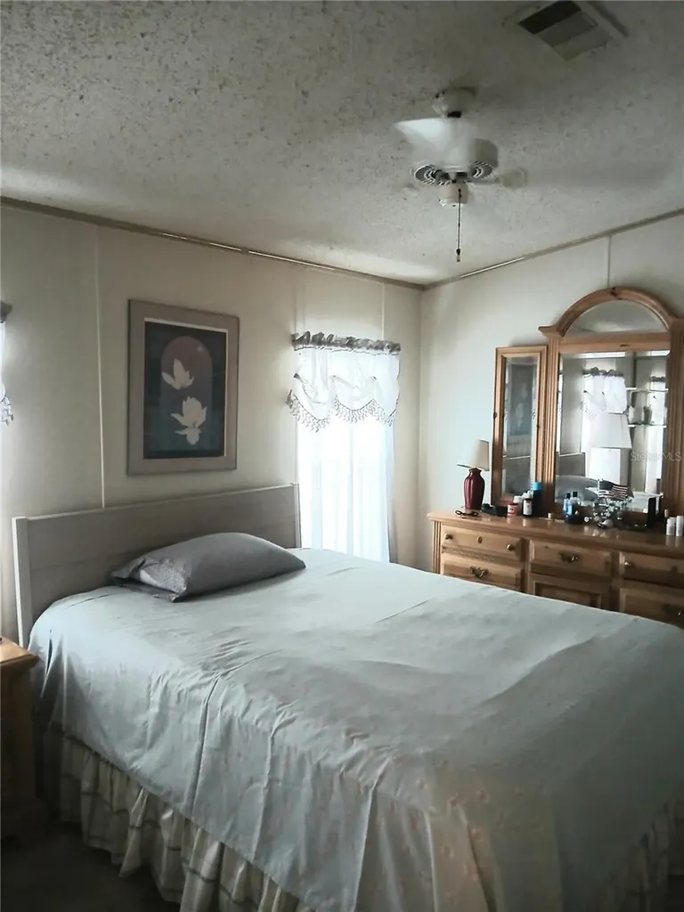 50989 Highway 27 Davenport FL 33897