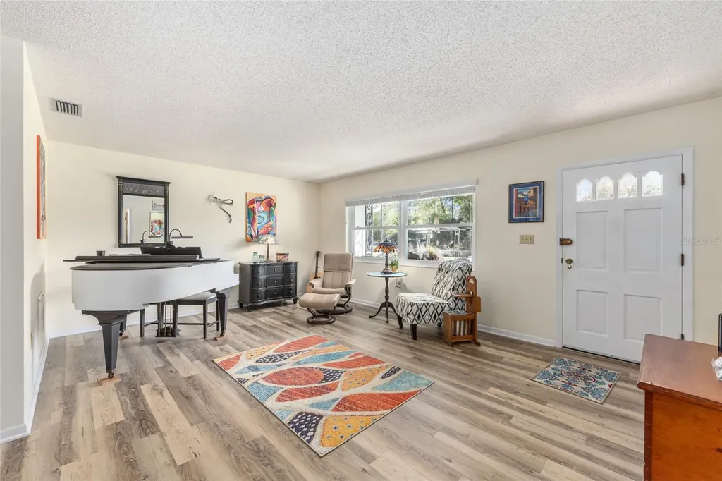4500 SW Freshwater Court Dunnellon FL 34431