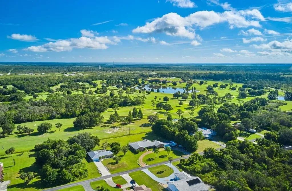 515 Gaillardia Drive Indian Lake Estates FL 33855