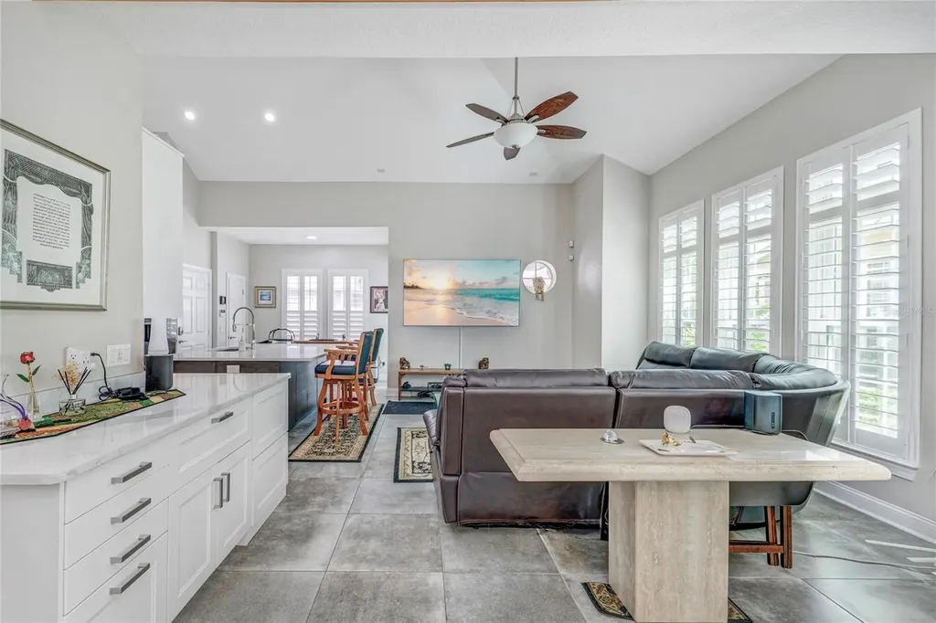 5401 Cafrey Place Apollo Beach FL 33572