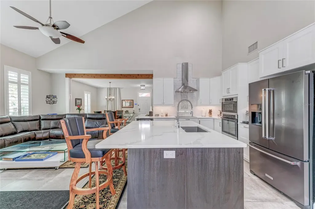 5401 Cafrey Place Apollo Beach FL 33572