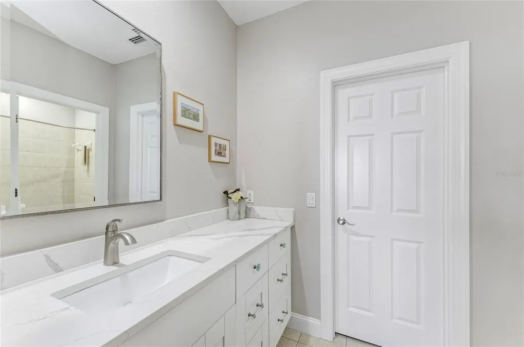 5401 Cafrey Place Apollo Beach FL 33572
