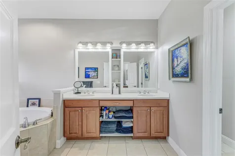 5401 Cafrey Place Apollo Beach FL 33572