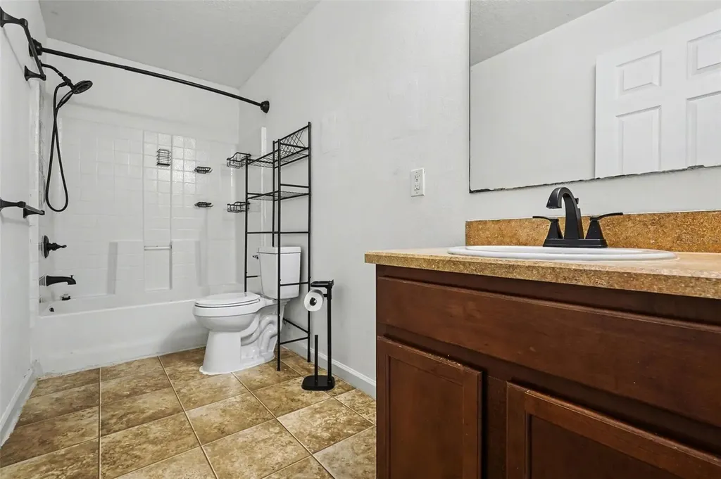 115 Pipewort Court SW Palm Bay FL 32908