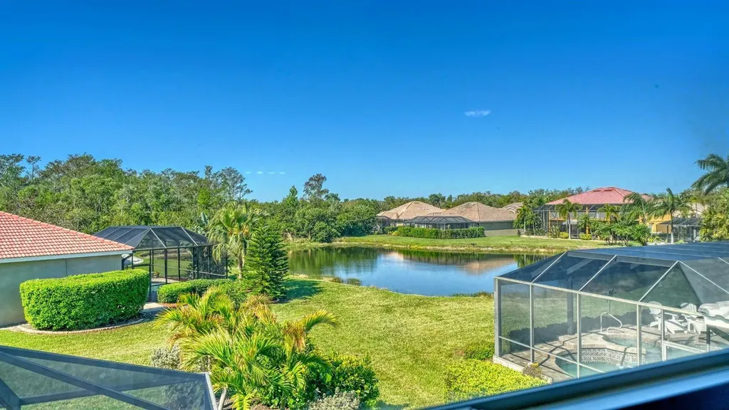 152 New Briton Court Bradenton FL 34212