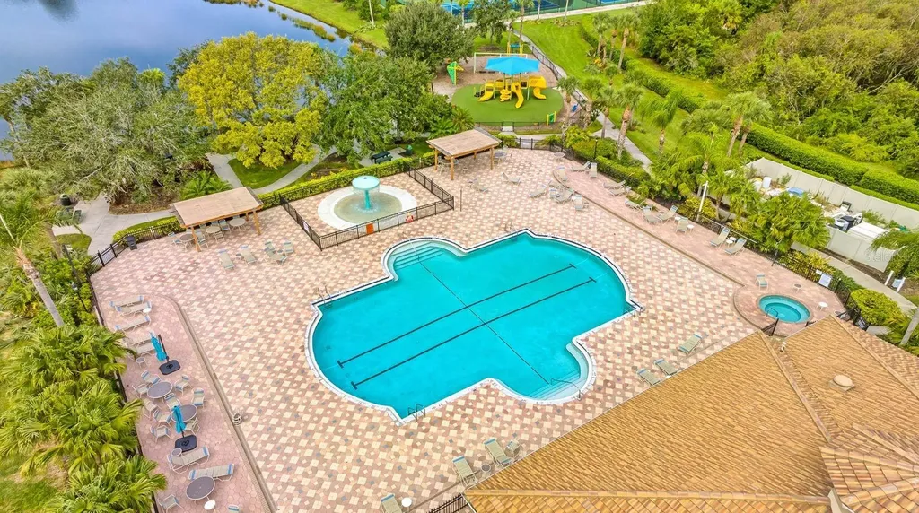 152 New Briton Court Bradenton FL 34212