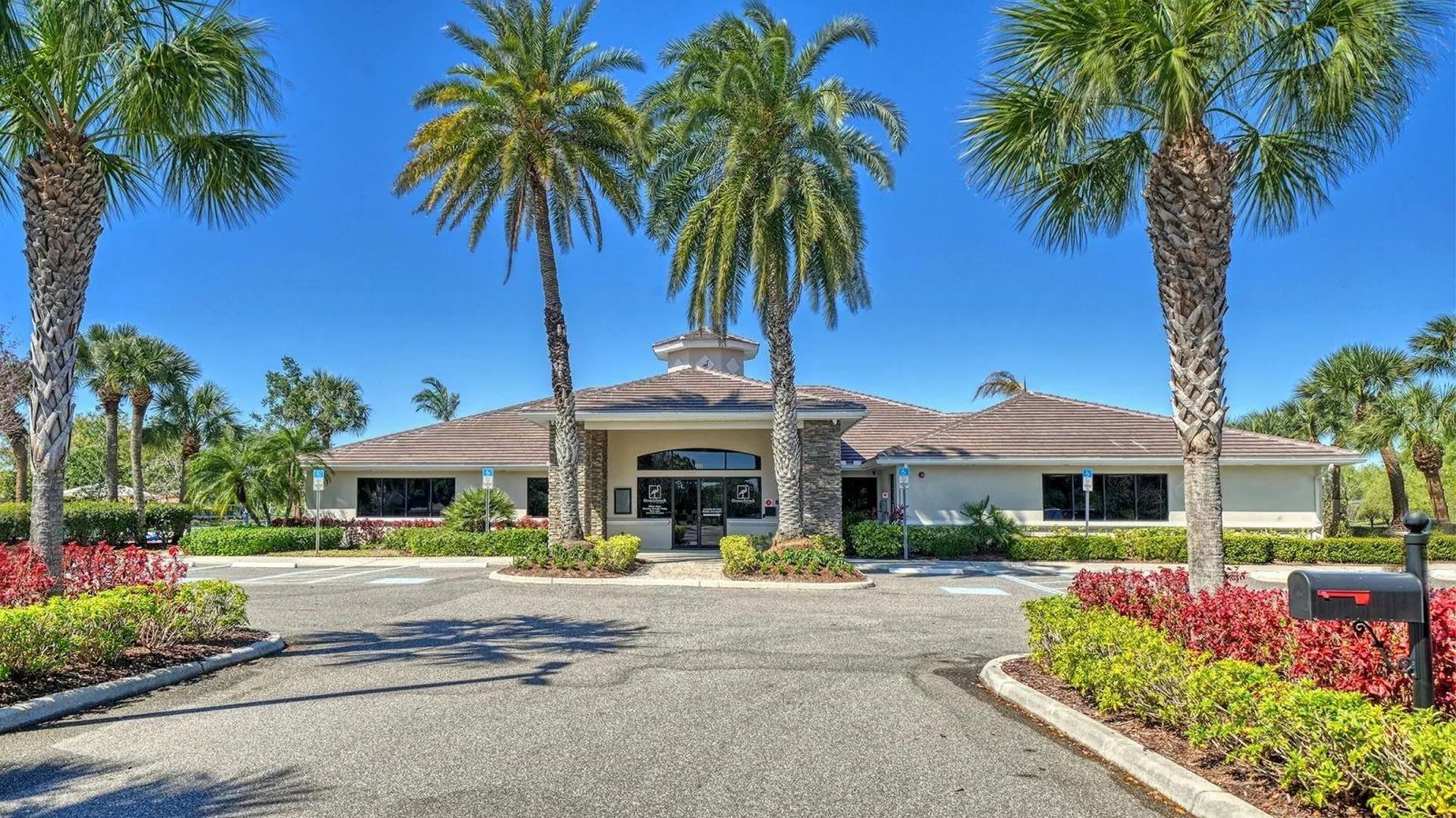 152 New Briton Court Bradenton FL 34212