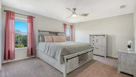 152 New Briton Court Bradenton FL 34212