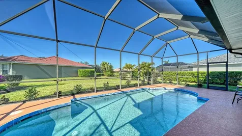 152 New Briton Court Bradenton FL 34212