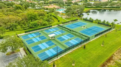 152 New Briton Court Bradenton FL 34212