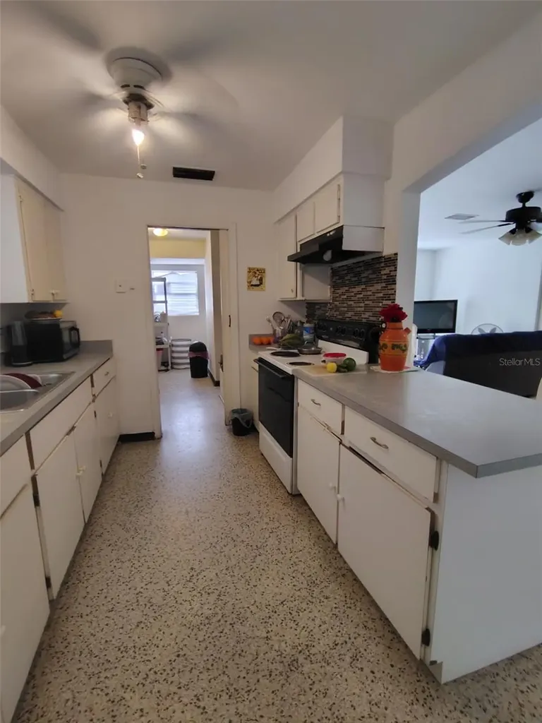 7224 Spring Hill Drive Spring Hill FL 34606