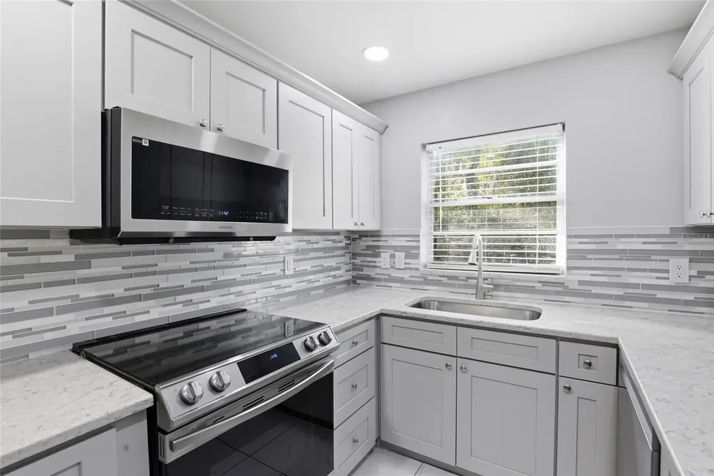 11908 NW 164th Terrace Alachua FL 32615