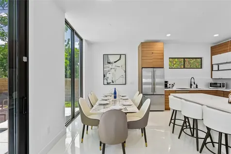 2441 Webber Street Sarasota FL 34239