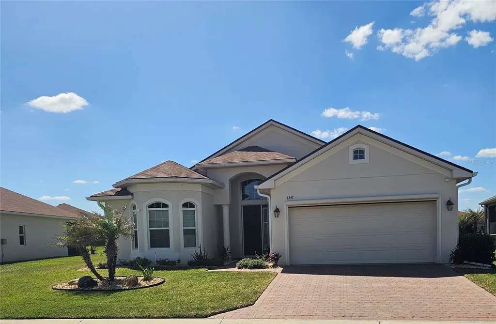 1347 Oakmont Drive Winter Haven FL 33884