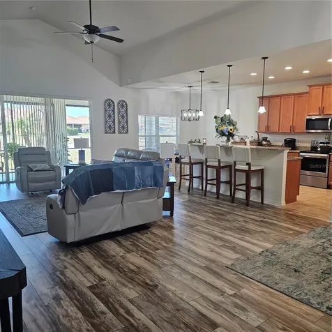 1347 Oakmont Drive Winter Haven FL 33884