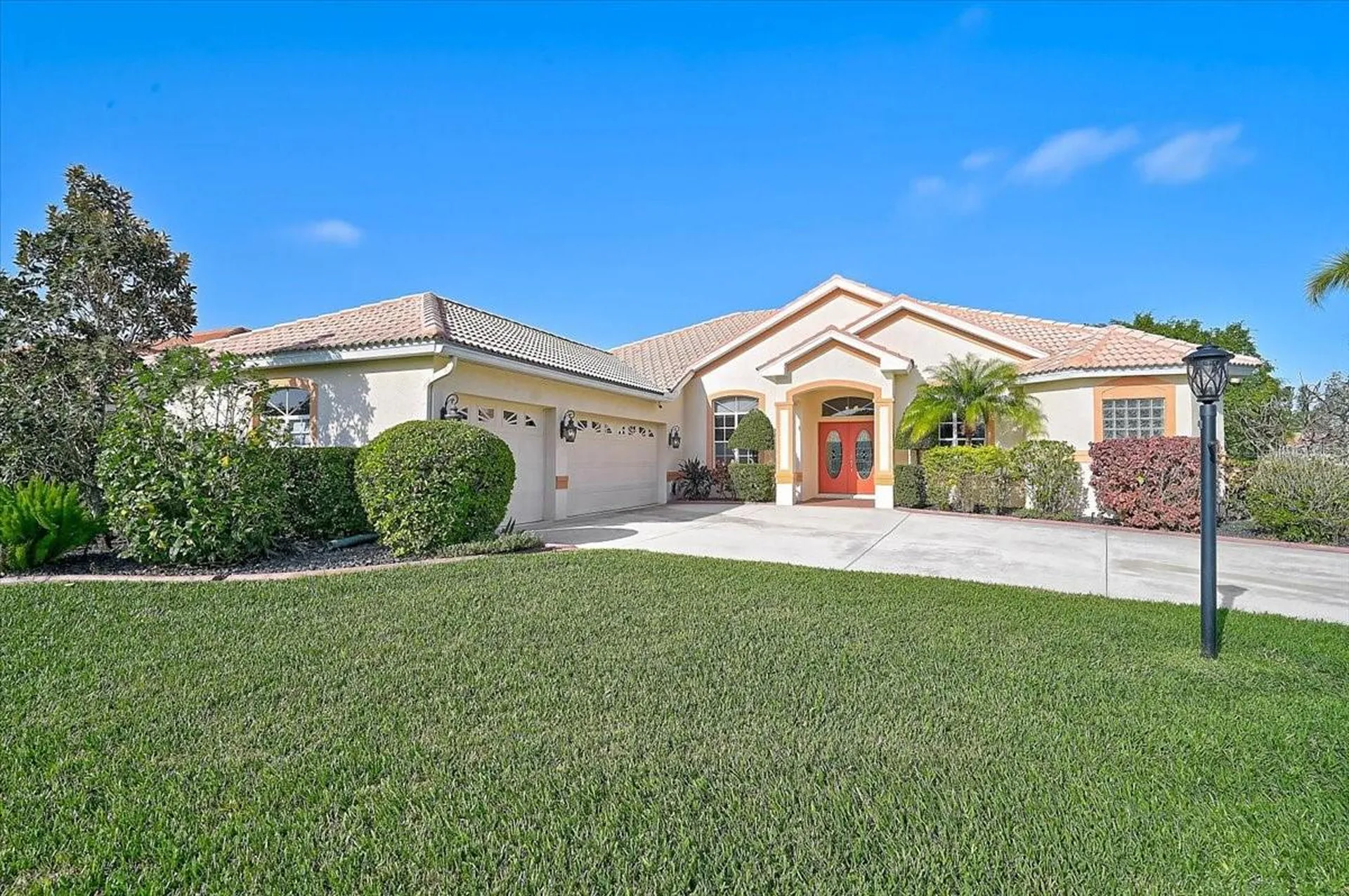 4422 Mcintosh Lake Avenue Sarasota FL 34233
