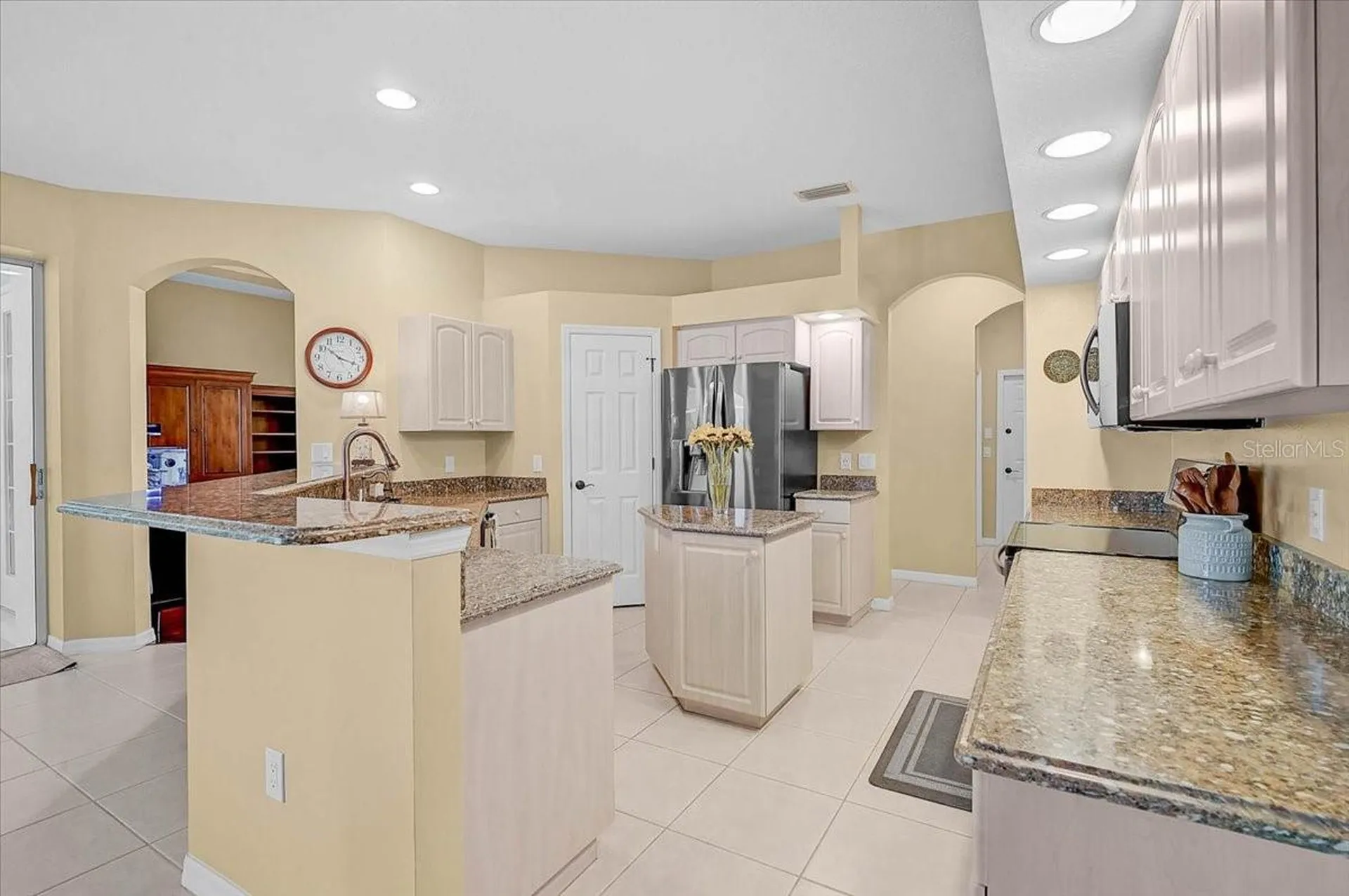 4422 Mcintosh Lake Avenue Sarasota FL 34233
