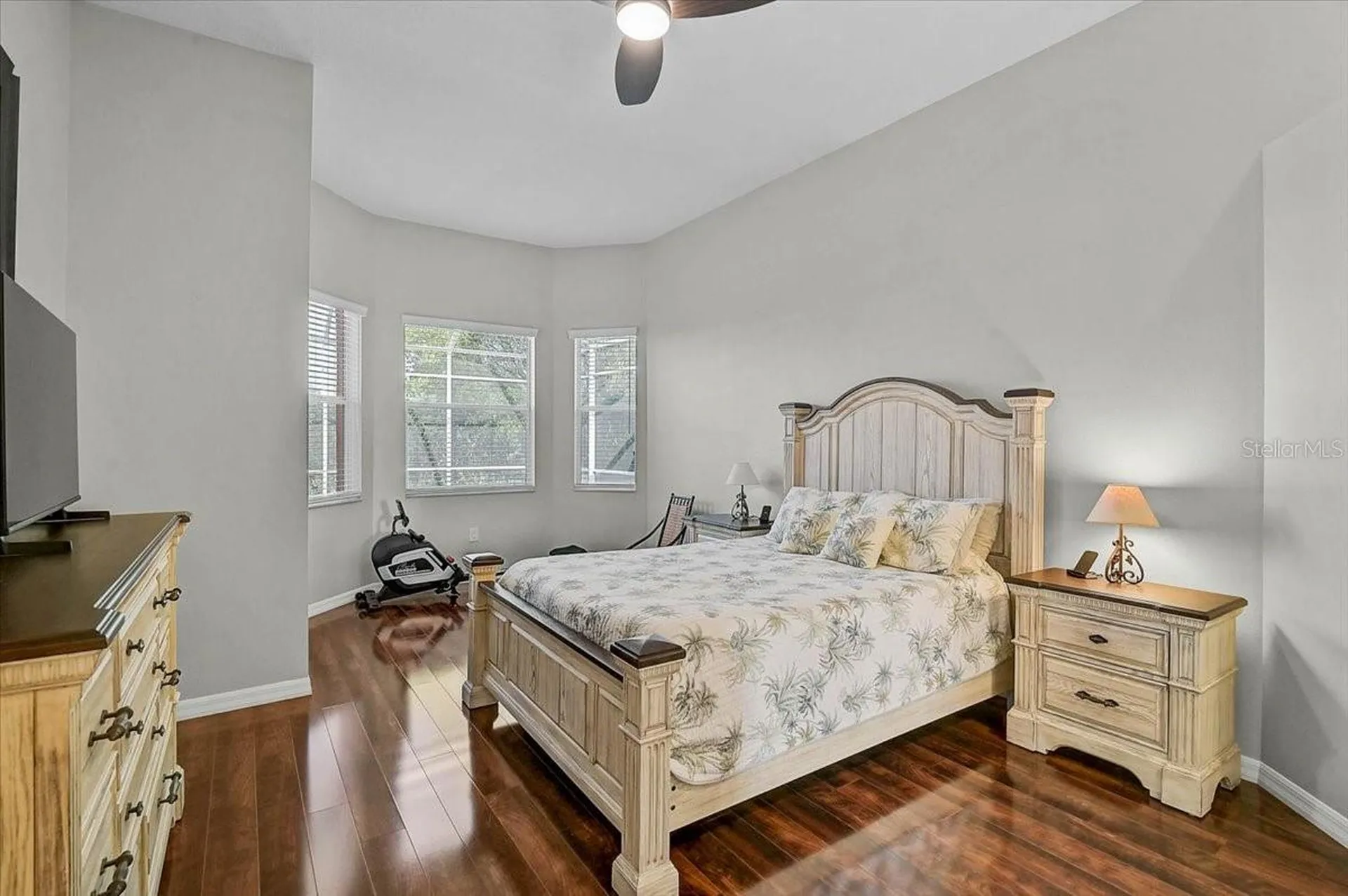 4422 Mcintosh Lake Avenue Sarasota FL 34233
