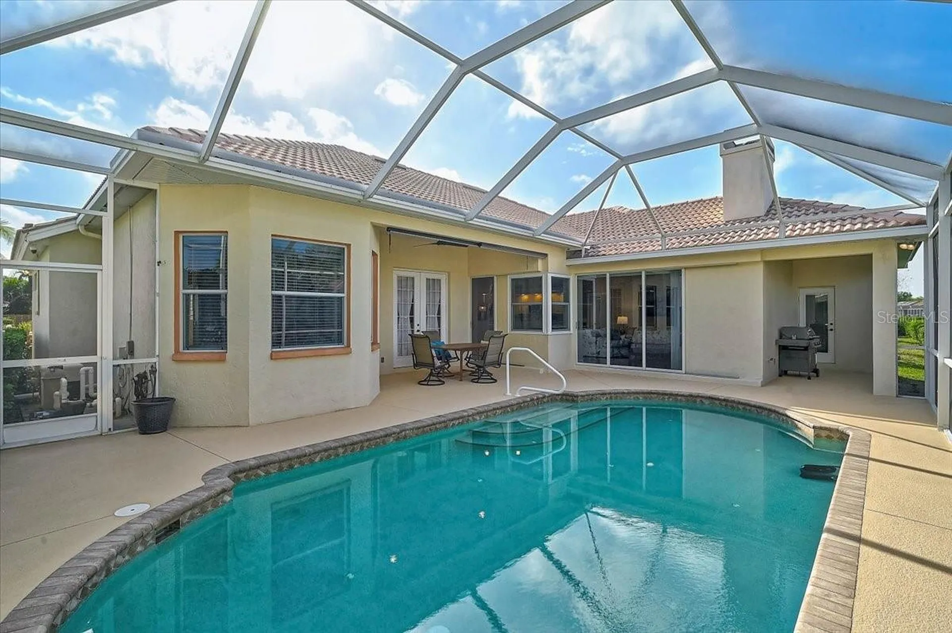 4422 Mcintosh Lake Avenue Sarasota FL 34233