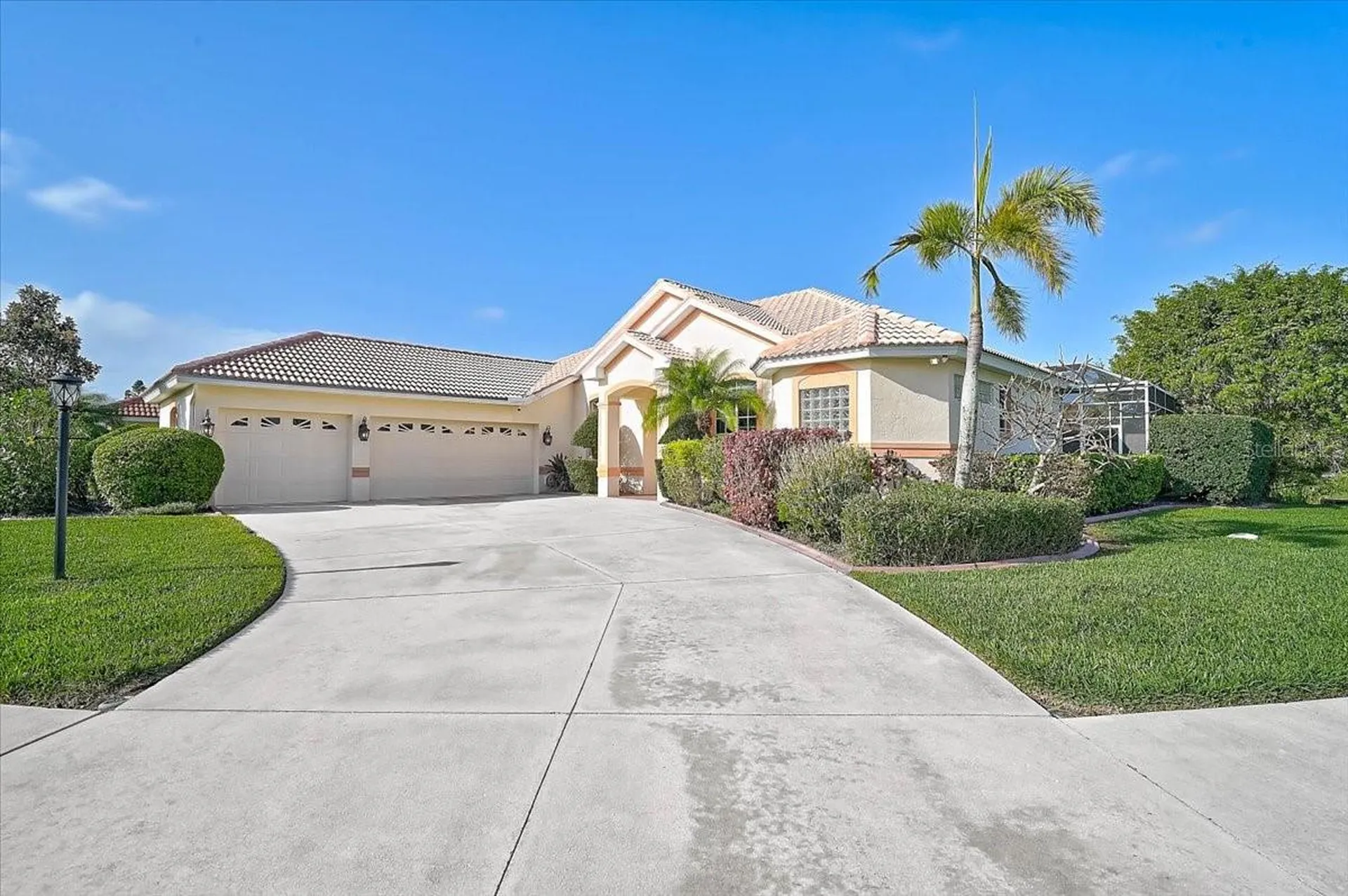 4422 Mcintosh Lake Avenue Sarasota FL 34233