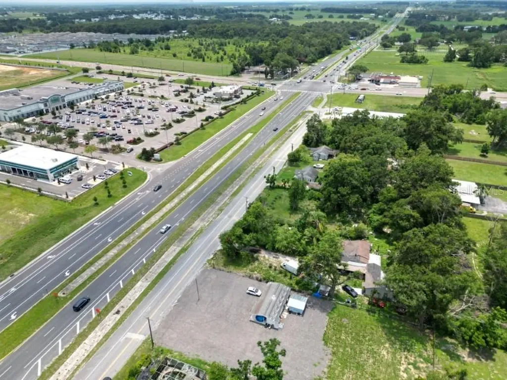 11907 Frontage Road Dade City FL 33525