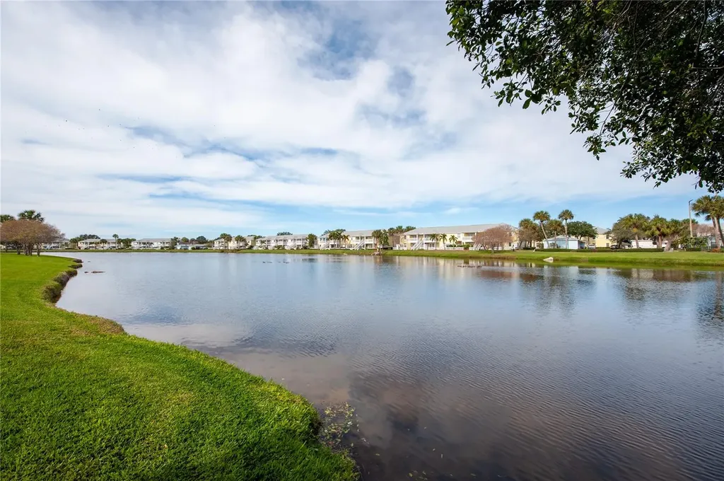237 Seahorse Drive SE St Petersburg FL 33705