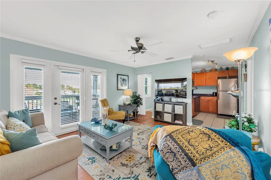 237 Seahorse Drive SE St Petersburg FL 33705