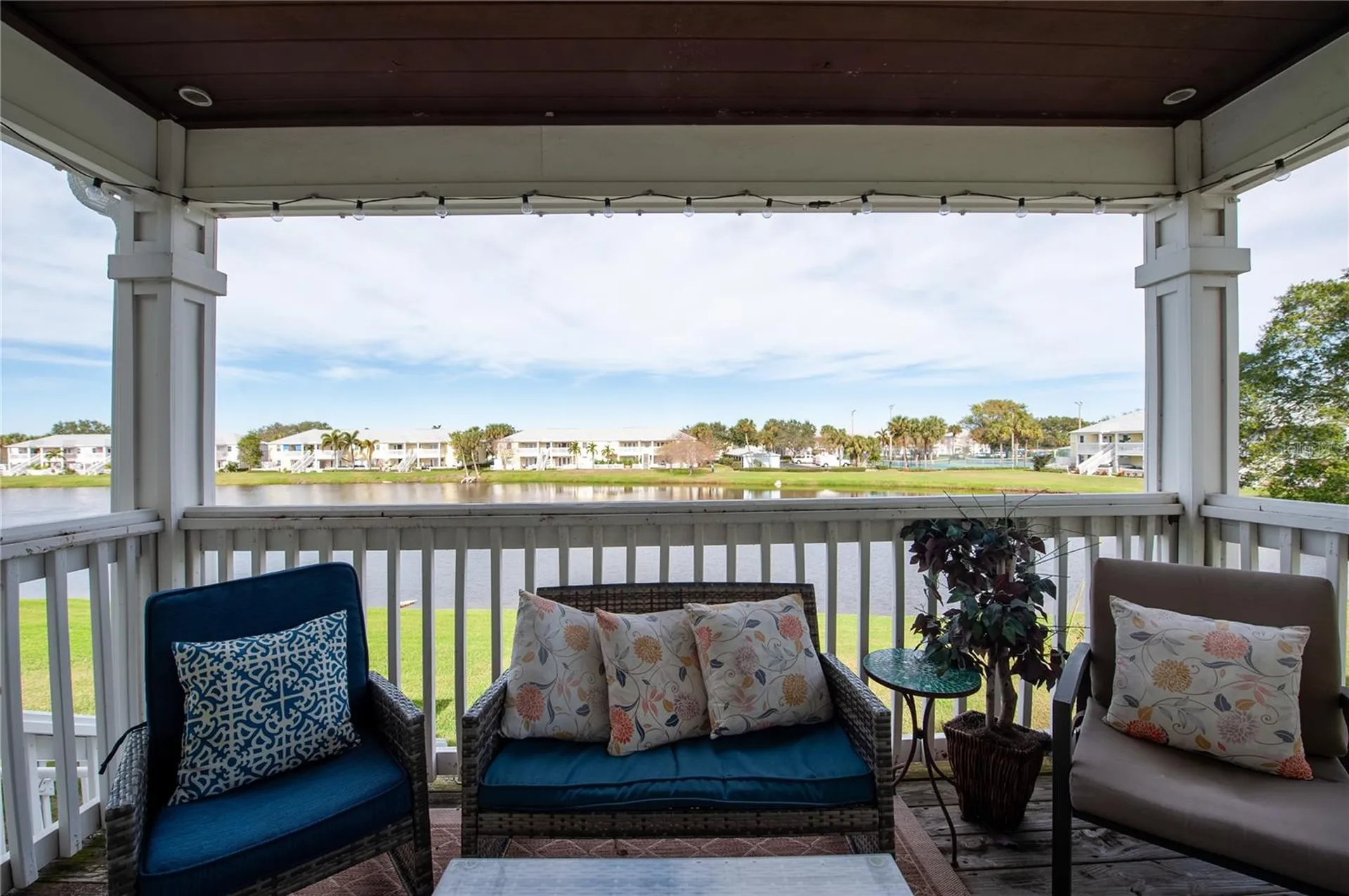 237 Seahorse Drive SE St Petersburg FL 33705