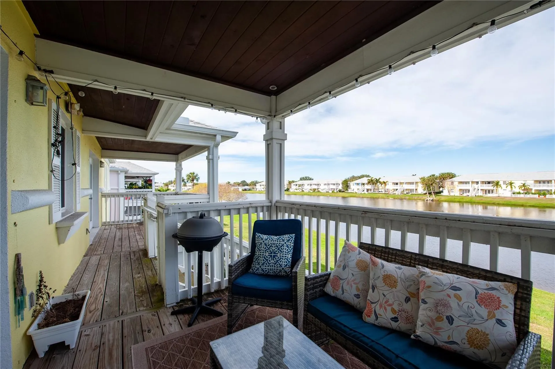 237 Seahorse Drive SE St Petersburg FL 33705