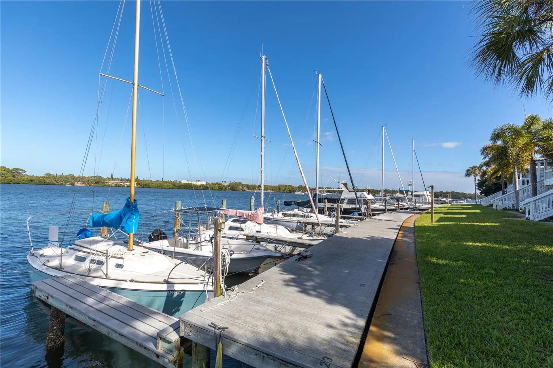 237 Seahorse Drive SE St Petersburg FL 33705