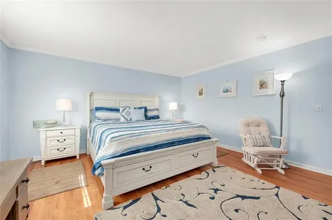 237 Seahorse Drive SE St Petersburg FL 33705