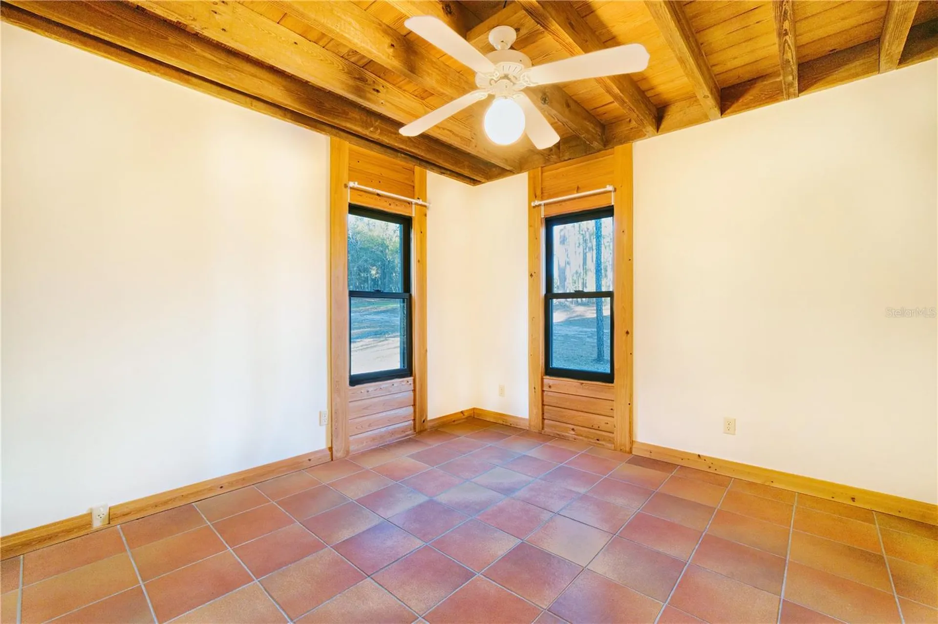 123 Mason Lake Trail Hawthorne FL 32640