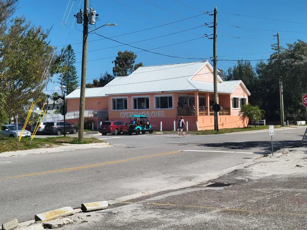 7650 Coquina Way St Pete Beach FL 33706