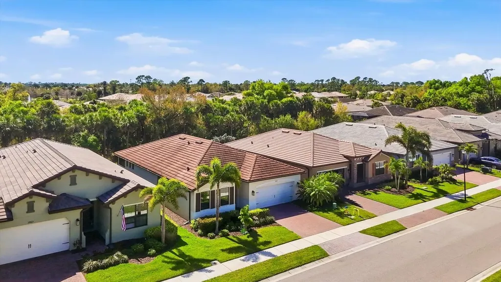 12031 Lovegrass Street Venice FL 34293