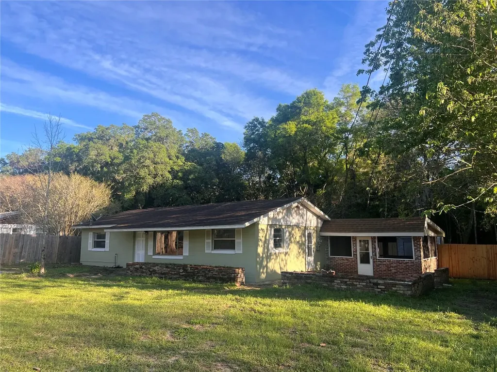 1204 NE 32nd Place Ocala FL 34479
